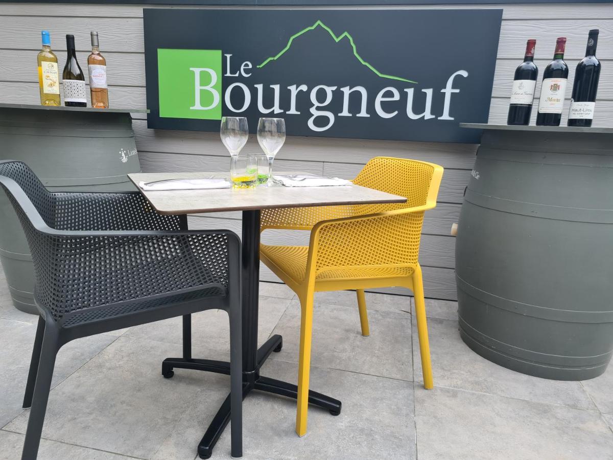Hotel Restaurant Le Bourgneuf Morlaas Экстерьер фото