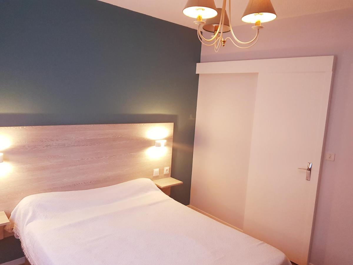 Hotel Restaurant Le Bourgneuf Morlaas Экстерьер фото