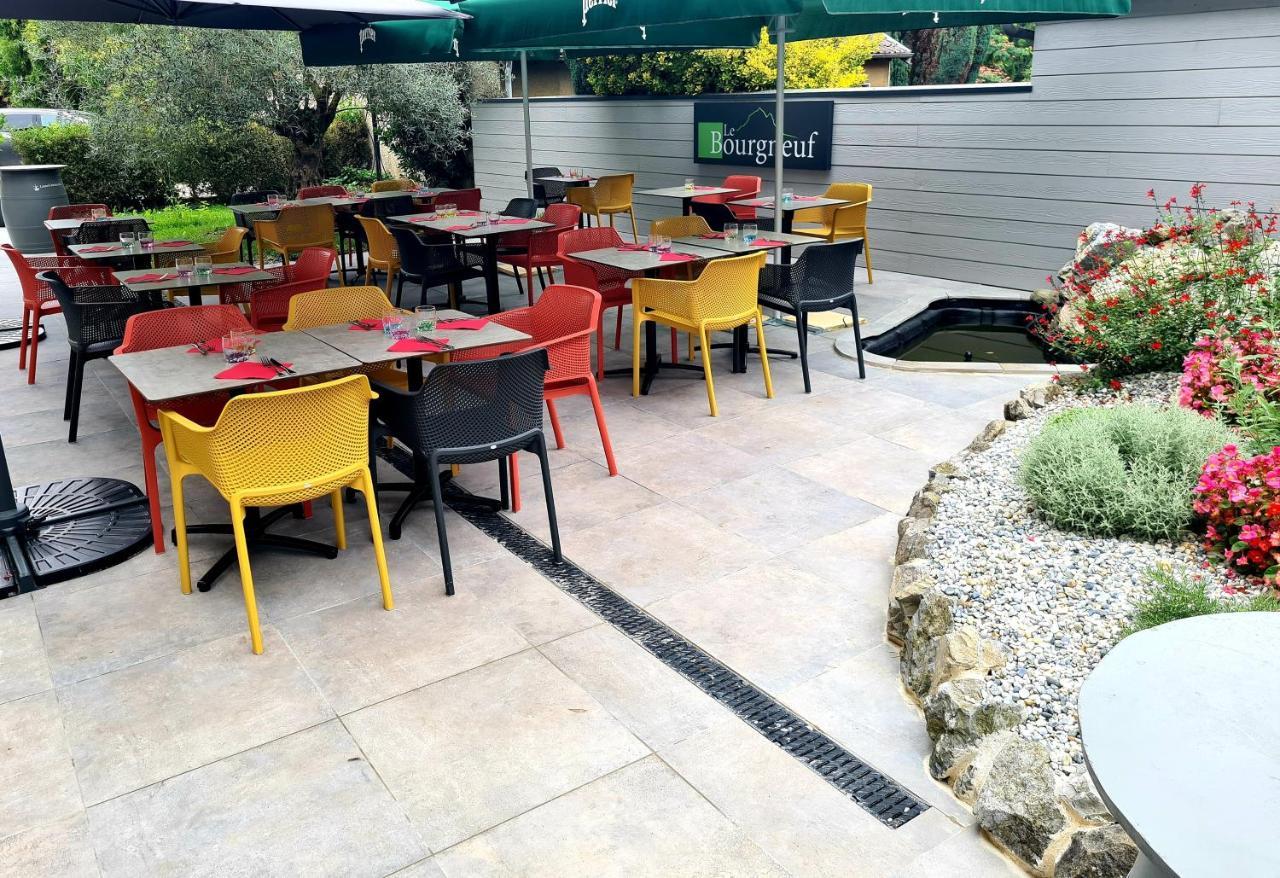 Hotel Restaurant Le Bourgneuf Morlaas Экстерьер фото